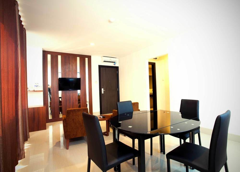 แคปปิตัล โอ 1279 โฮเทล แกรนด์ เซลิโน มากัสซาร์ Hotel มากาซาร์ ภายนอก รูปภาพ